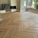 PVC_visgraat_hamat_woonkamer