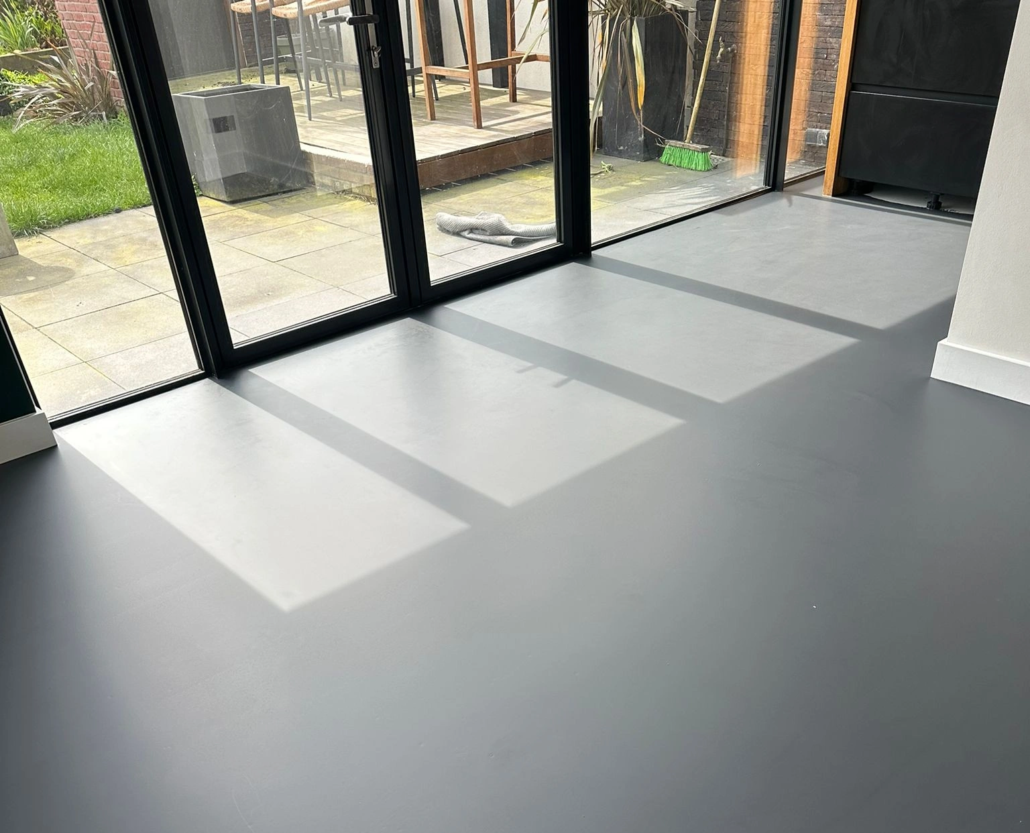 Gietvloer van Artura kleur Dark Move