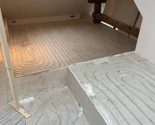 Vloerverwarming laten aanleggen onder een tegelvloer Achterhoek